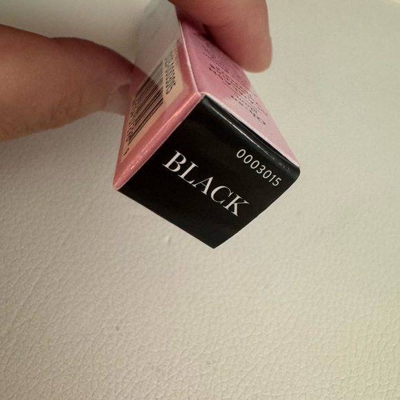 Laura Geller GlamLash volumizing mascara - Picture 3 of 3